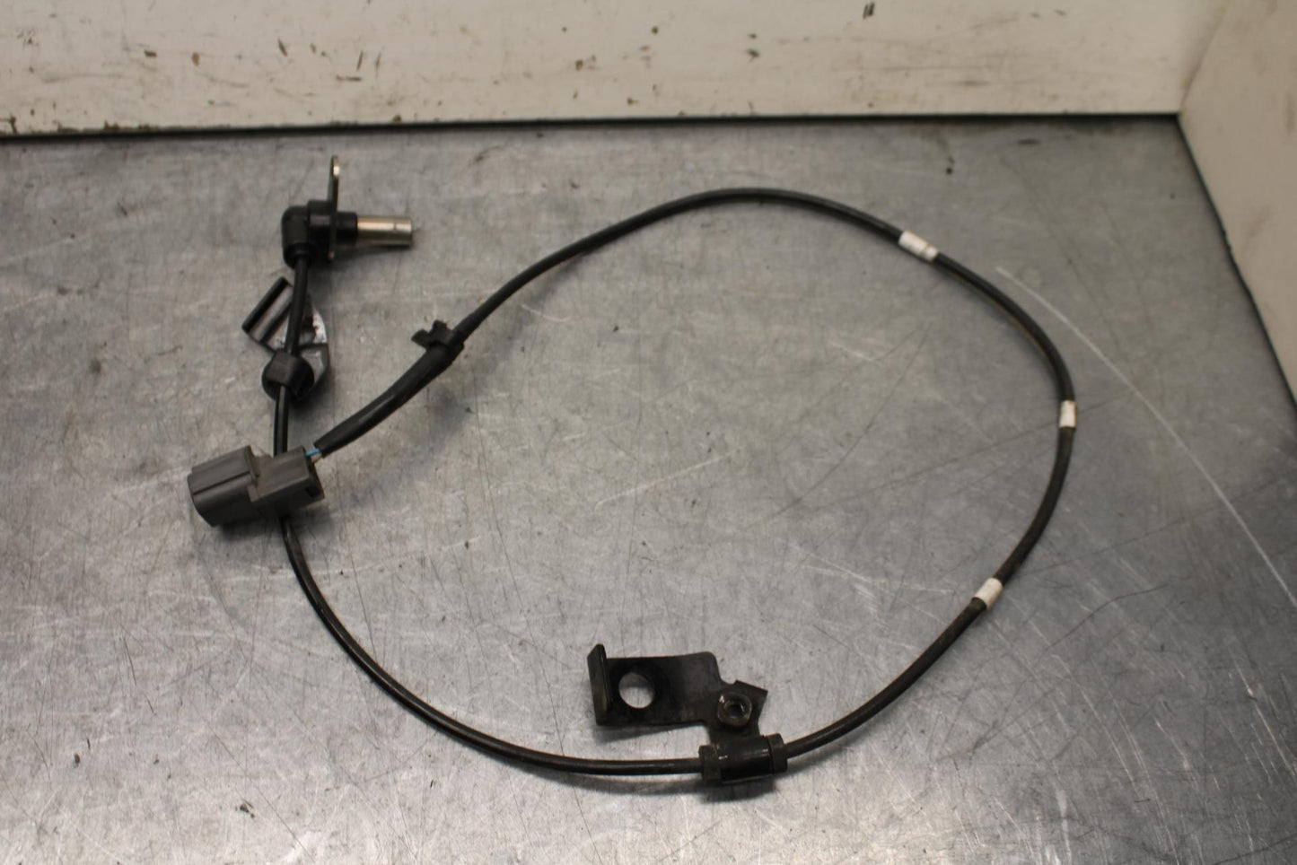 15-16 KAWASAKI EX300 FRONT ABS BRAKE SENSOR BB635