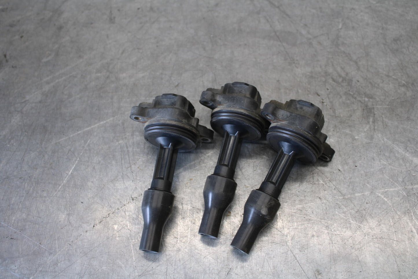 01-06 TRIUMPH TIGER 955I IGNITION COILS COIL SPARK PLUG CAPS BB693
