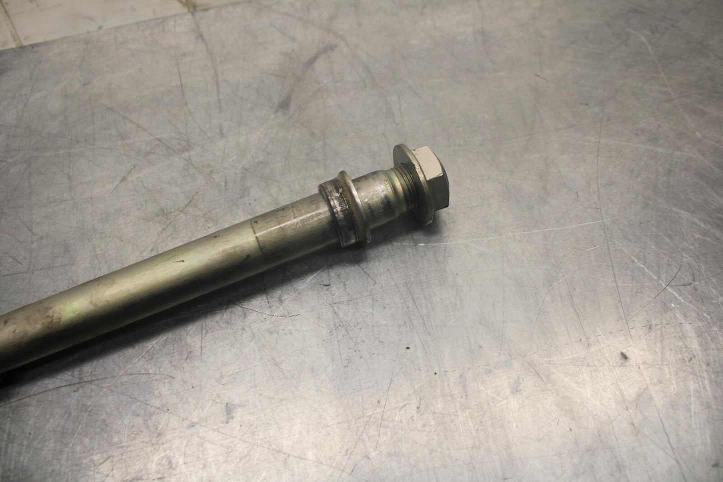 15-21 SUZUKI GSXR600 FRONT WHEEL RIM AXLE PIVOT BOLT BB460