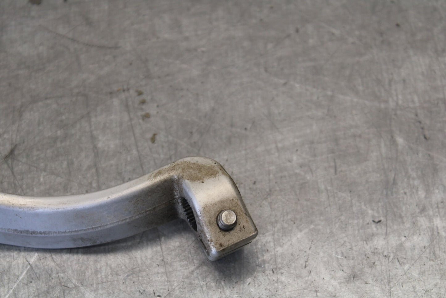 01-06 TRIUMPH TIGER 955I SHIFTER PEDAL BB693