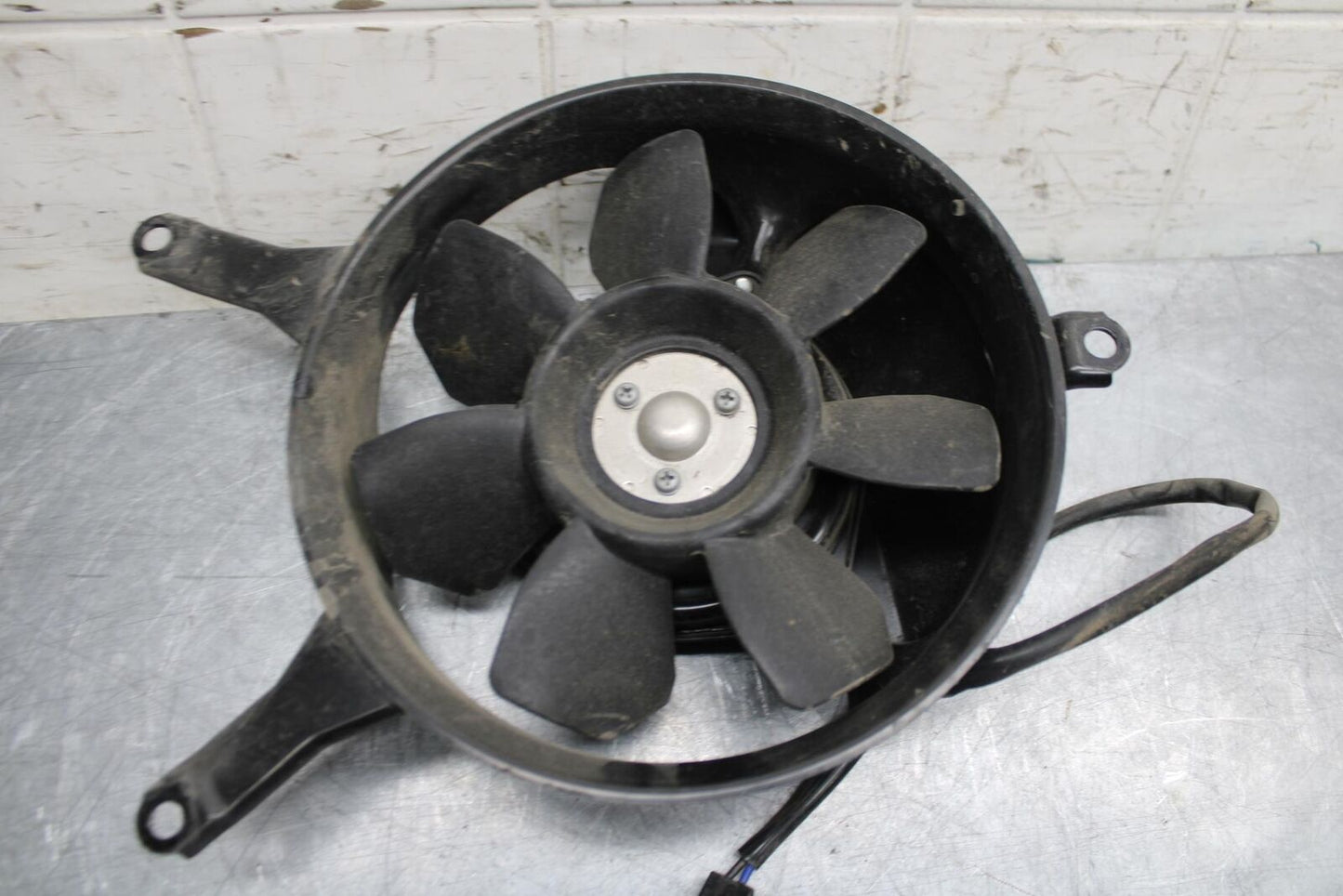 03-06 KAWASAKI Z1000 ENGINE RADIATOR COOLING FAN BB487