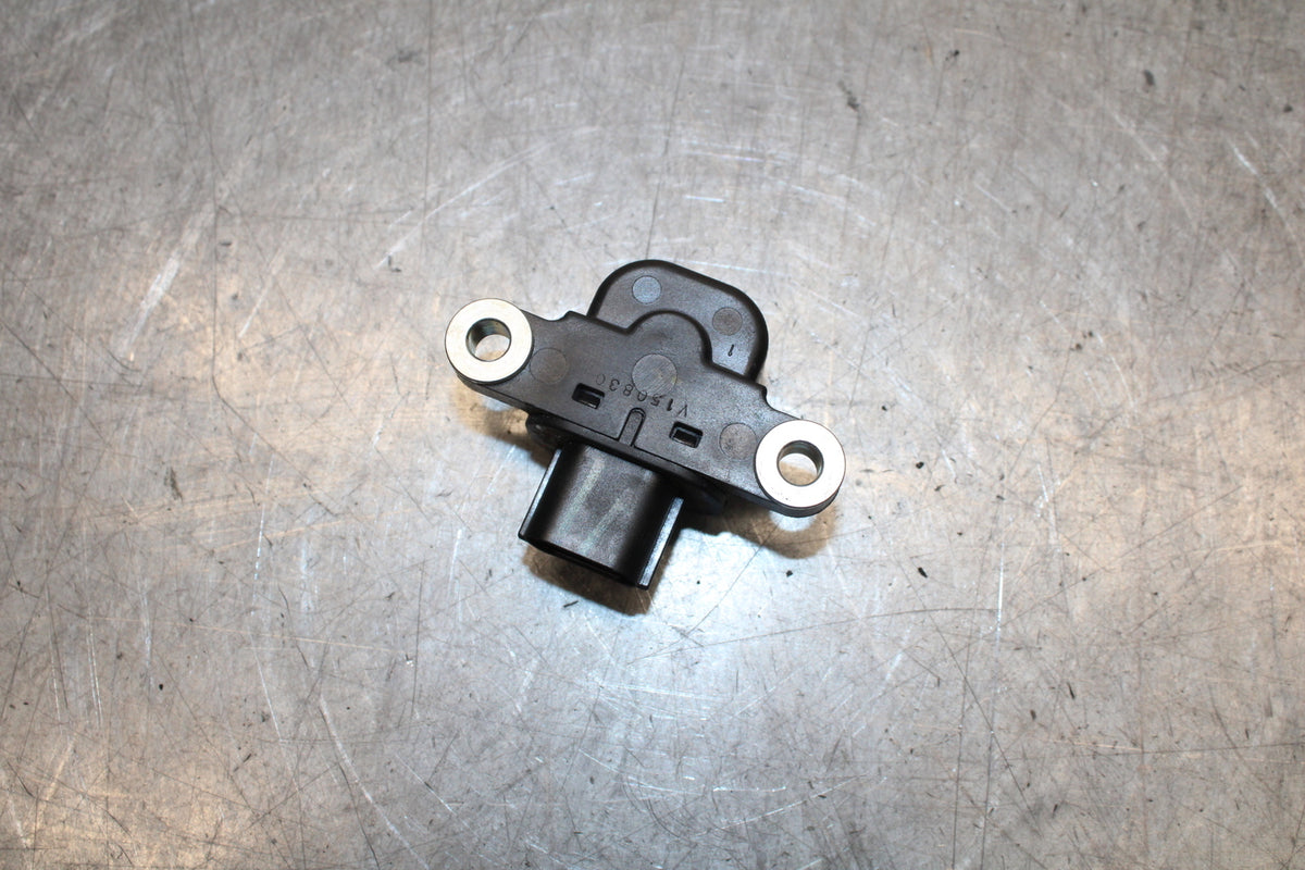 16 KAWASAKI NINJA ZX10R TIP OVER ANGLE CRASH SENSOR SWITCH 21176-0026 BB650