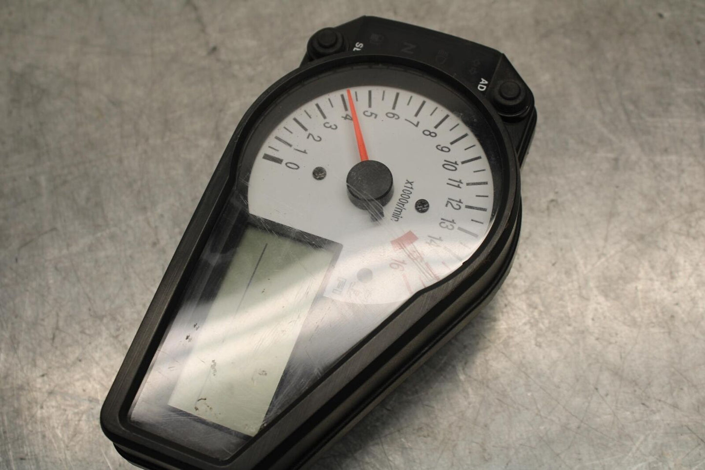 01-03 SUZUKI GSXR600 SPEEDO TACH GAUGES DISPLAY SPEEDOMETER TACHOMETER BB639