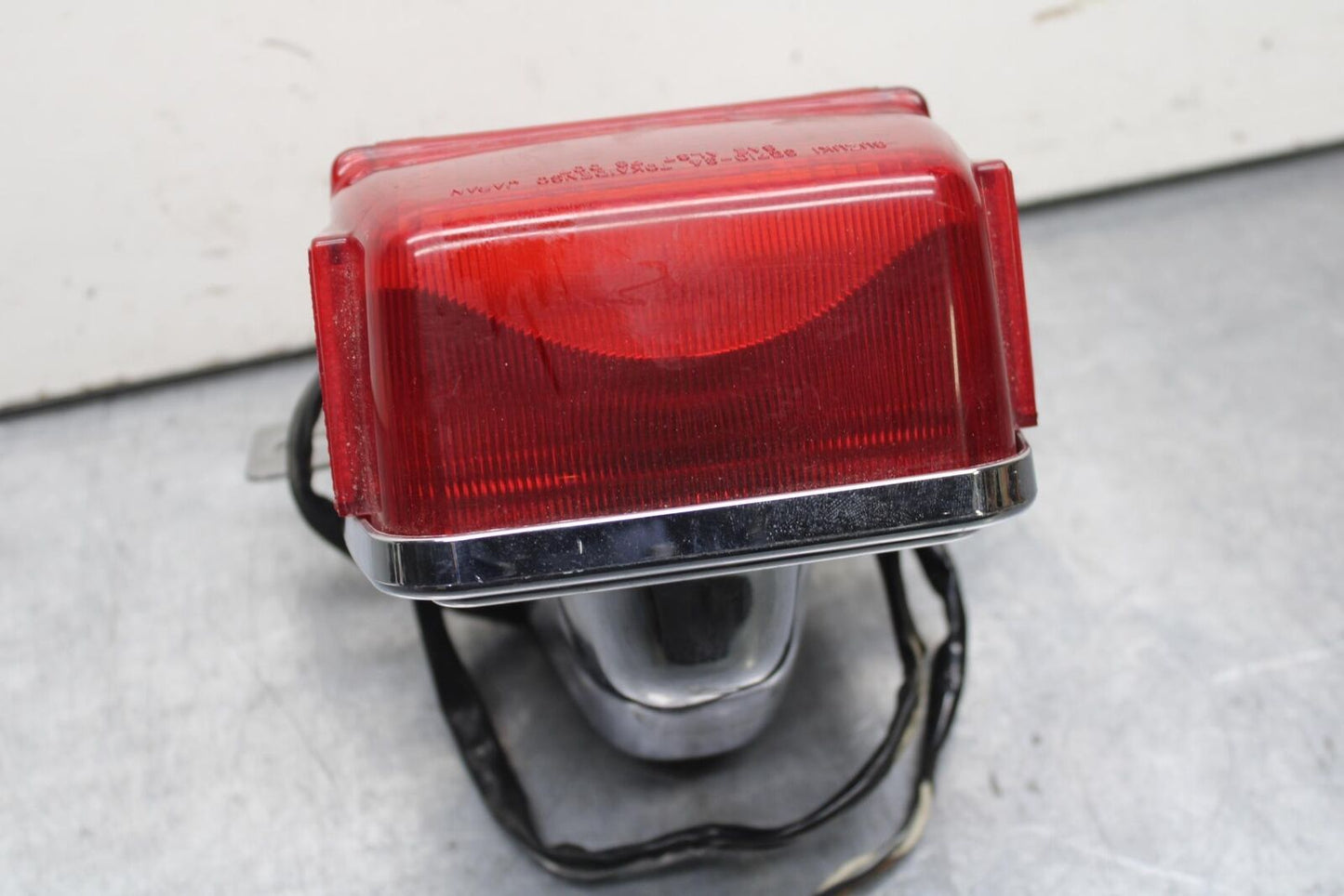 80-81 SUZUKI GS1000GL TAILLIGHT REAR TAIL BRAKE LIGHT BB103