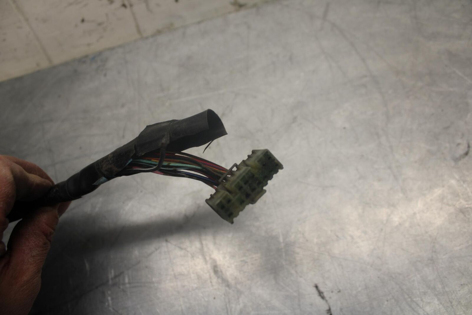 03-04 SUZUKI GSXR1000 HEADLIGHT SPEEDO GAUGES WIRING HARNESS WIRE LOOM BB459