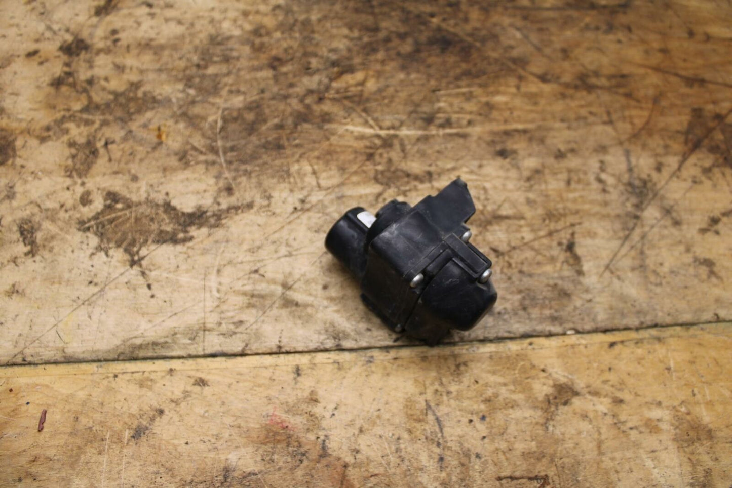 06-15 YAMAHA FZ1 EXHAUST VALVE SERVO MOTOR BB326