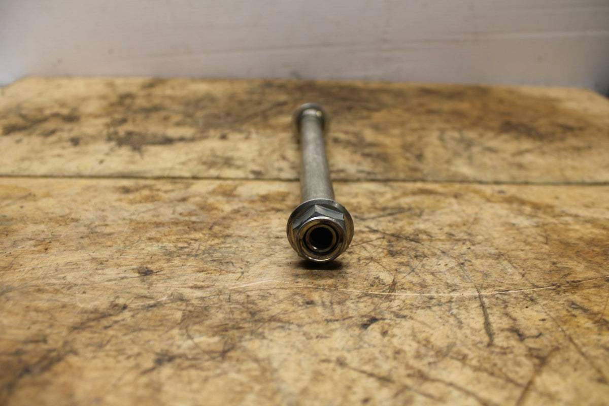 11-21 SUZUKI GSXR600 REAR BACK SWINGARM BOLT SUSPENSION PIVOT AXLE BB346