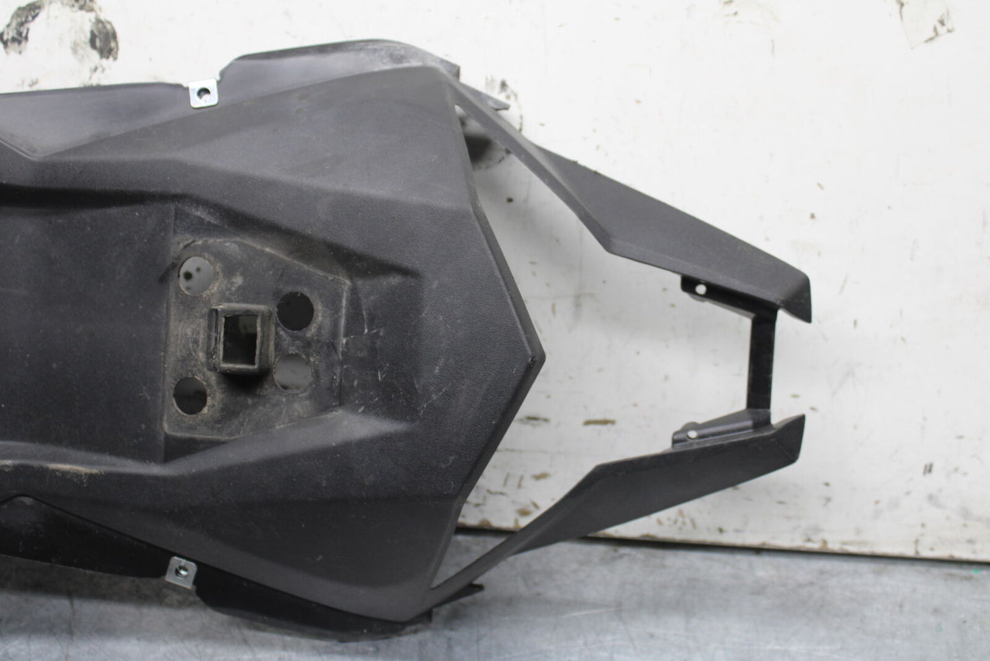 19-22 KAWASAKI Z400 REAR BACK TAIL UNDERTAIL FAIRING COWL FENDER BB738
