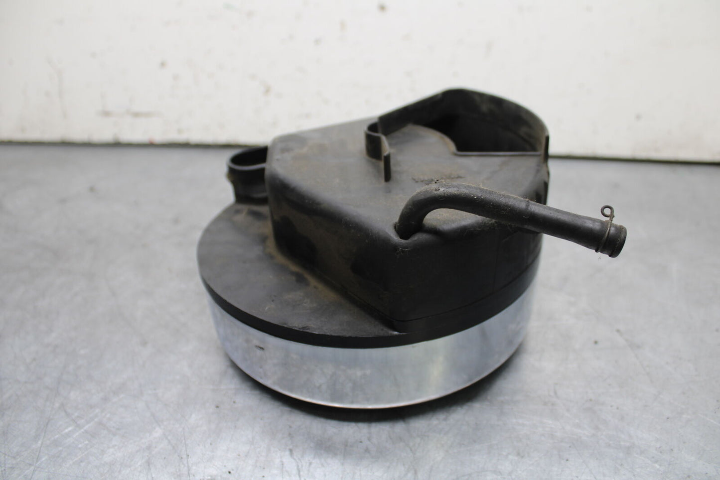 99-00 YAMAHA V STAR 1100 AIR CLEANER FILTER BOX BB711