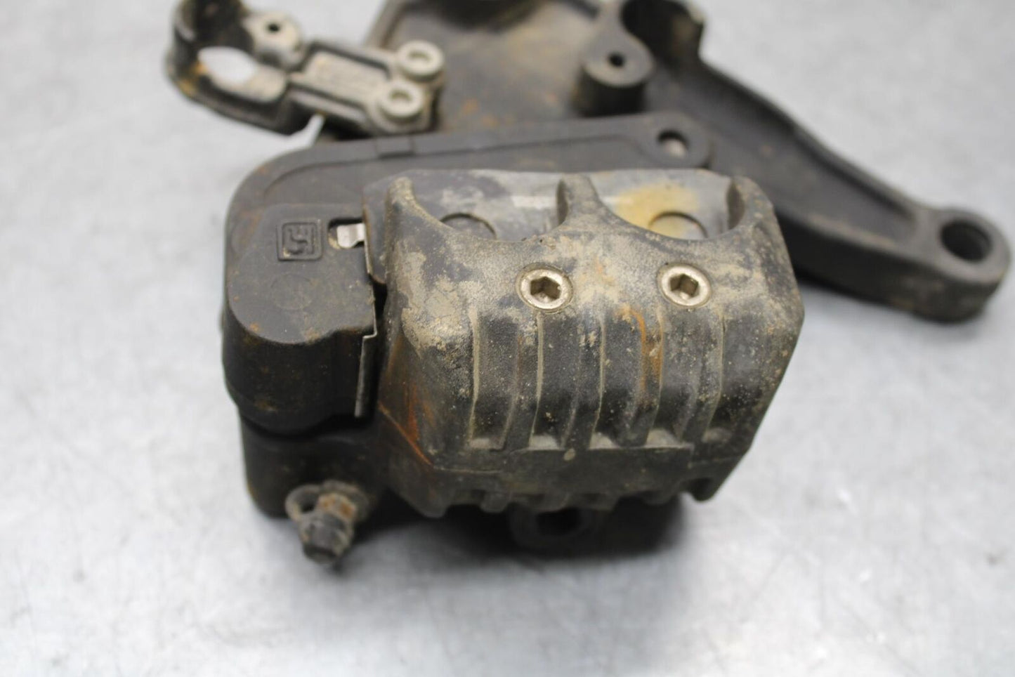 16-17 MOTO GUZZI V7 II REAR BACK BRAKE CALIPER W MOUNT BRACKET BB57