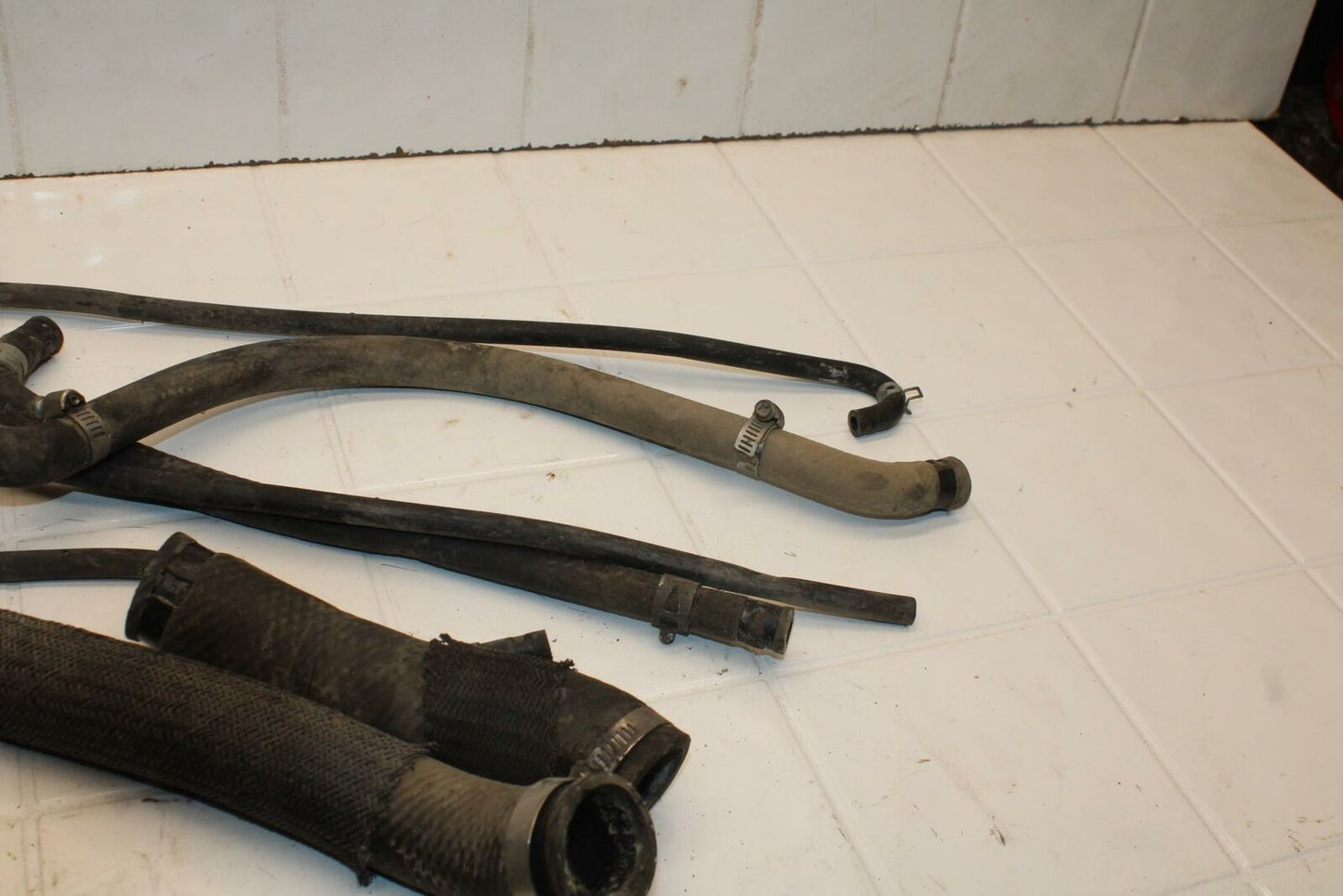 01-02 SUZUKI GSXR750 RADIATOR HOSES ENGINE COOLANT WATER PIPES HOSE KIT BB402