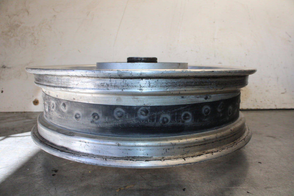 01-06 TRIUMPH TIGER 955I REAR RIM BACK RIM BB693