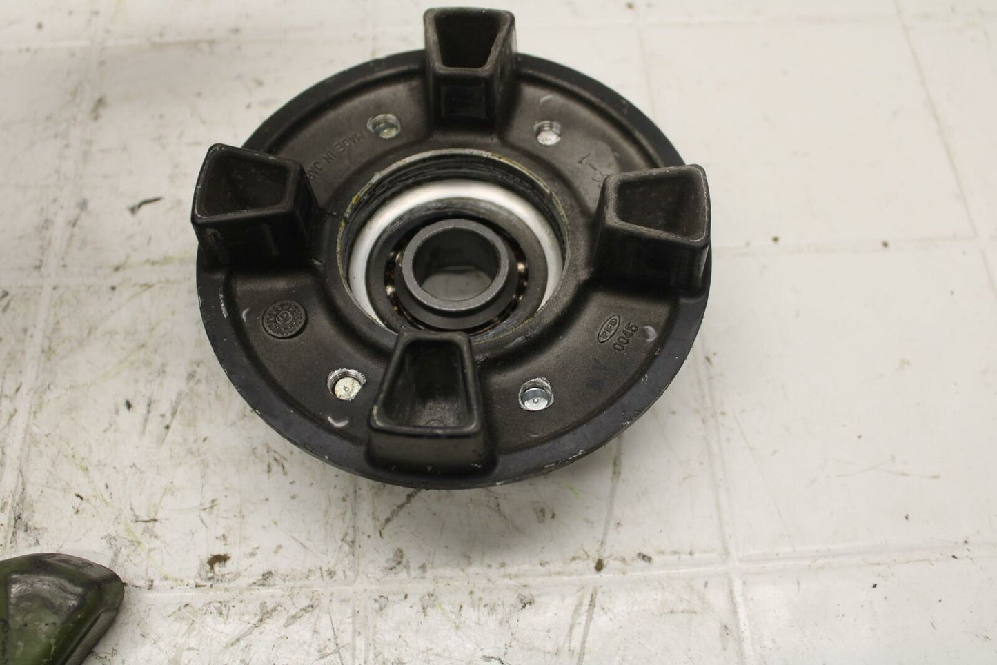 13-17 KAWASAKI NINJA ZX6R ZX636E REAR HUB WITH SHOCK DAMPERS CUSH ABSORBERS BB4