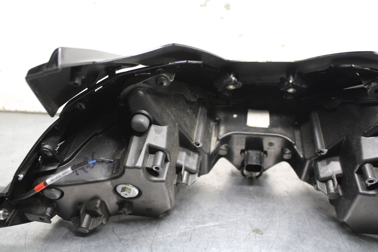 21-24 APRILIA TUONO 660 FACTORY FRONT HEADLIGHT HEAD LIGHT LAMP BB733