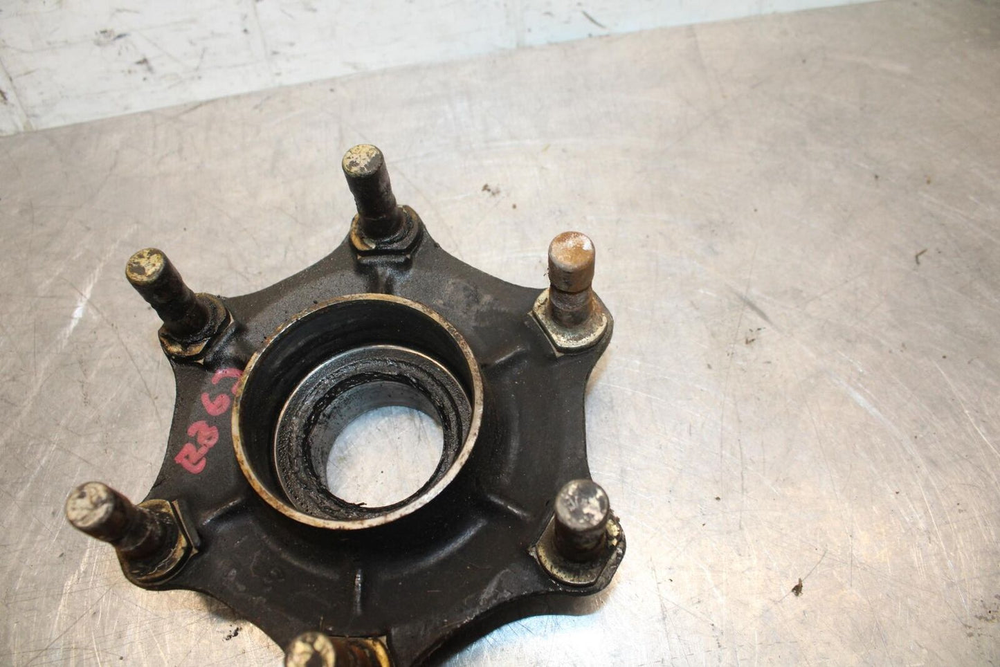 84-85 HONDA V65 SABRE REAR HUB DRIVE SHAFT BB05