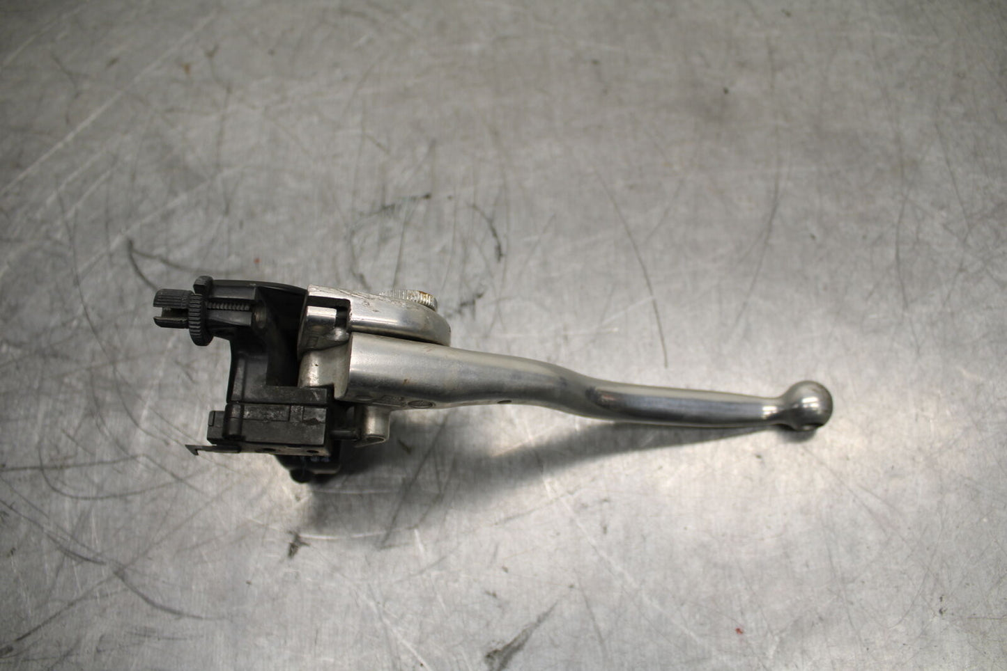 12-17 KAWASAKI ER-6N Z650 CLUTCH PERCH MOUNT WITH LEVER BB709