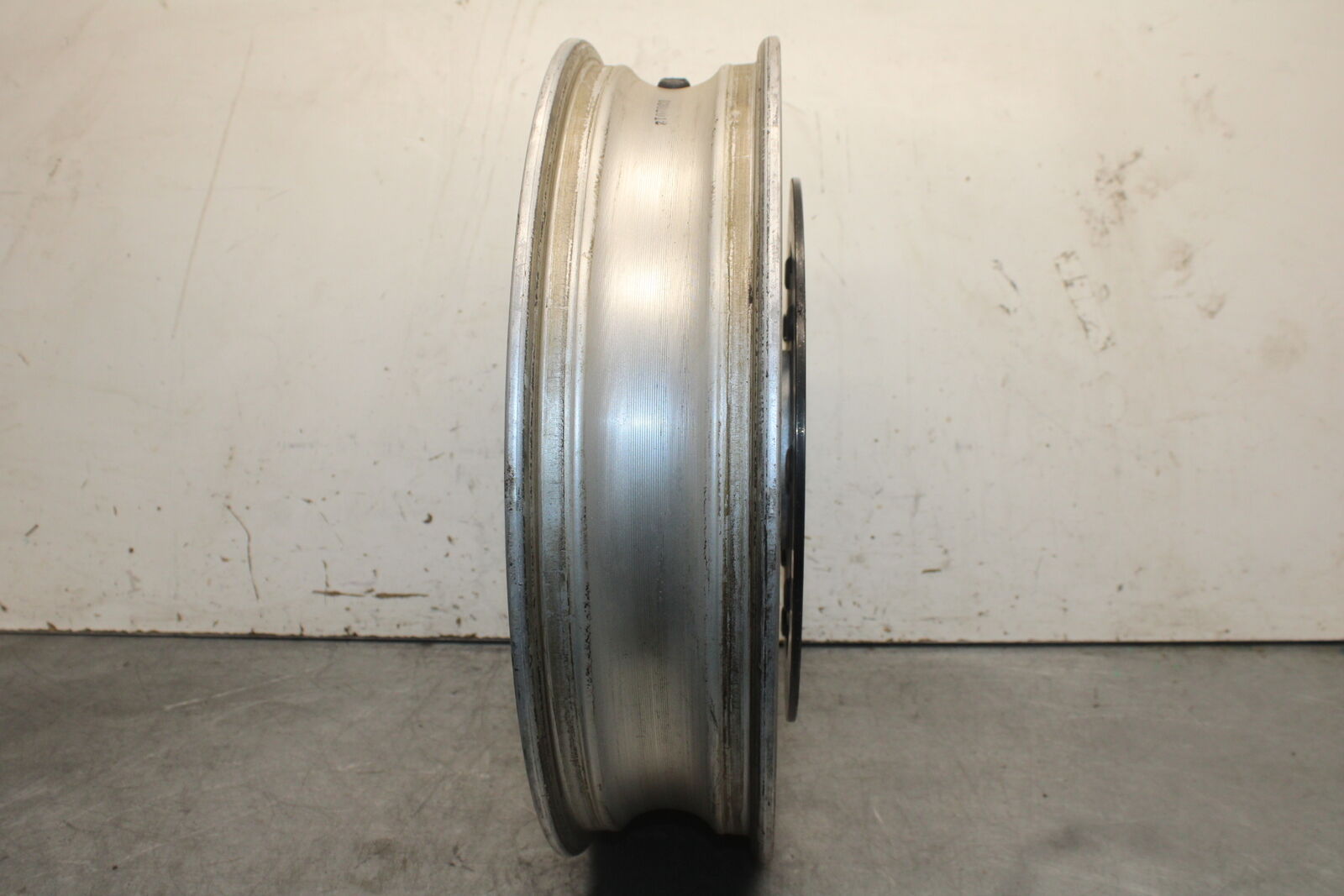 03-05 SUZUKI SV1000 FRONT WHEEL FRONT RIM BB405