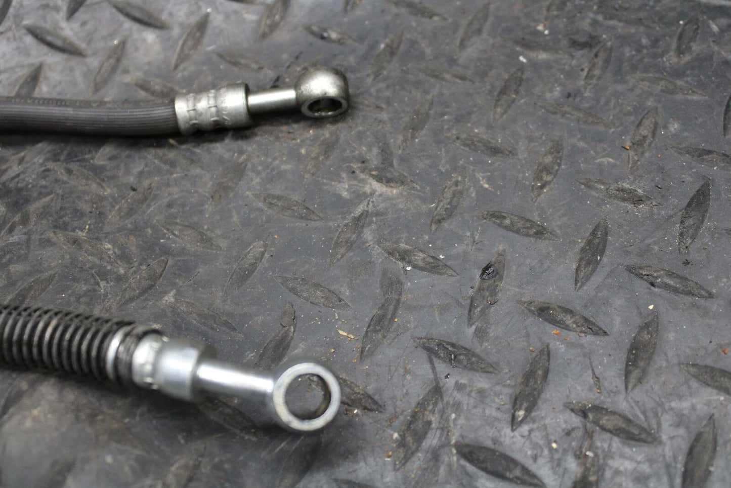 86 SUZUKI GS750ES FRONT BRAKE CALIPER HOSES LINES BB233