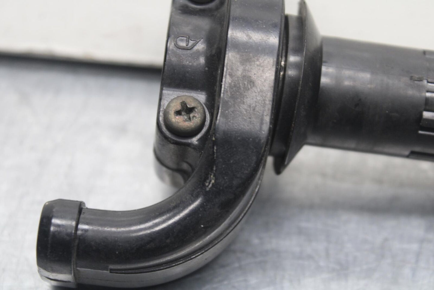 2003 Suzuki SV1000S THROTTLE CABLE LINE HOUSING GUIDE BB85