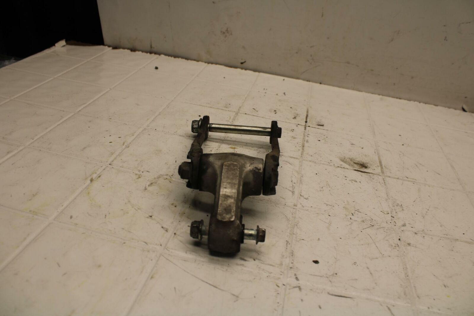 03-05 SUZUKI SV1000 REAR DOGBONE SHOCK LINKAGE LINK BB405