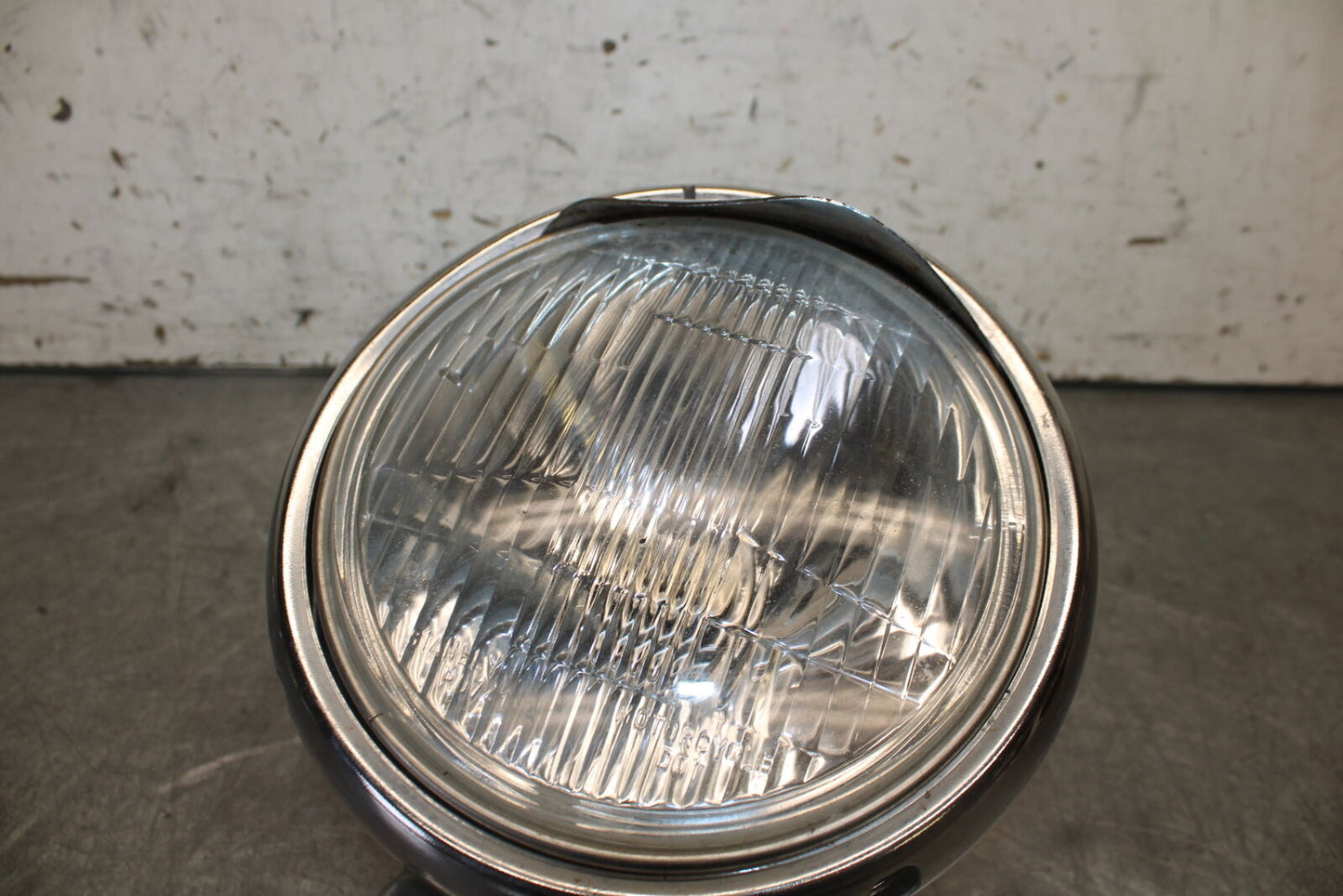 87-03 SUZUKI INTRUDER 1400 VS1400GLP FRONT HEAD LIGHT HEADLIGHT LAMP BB702