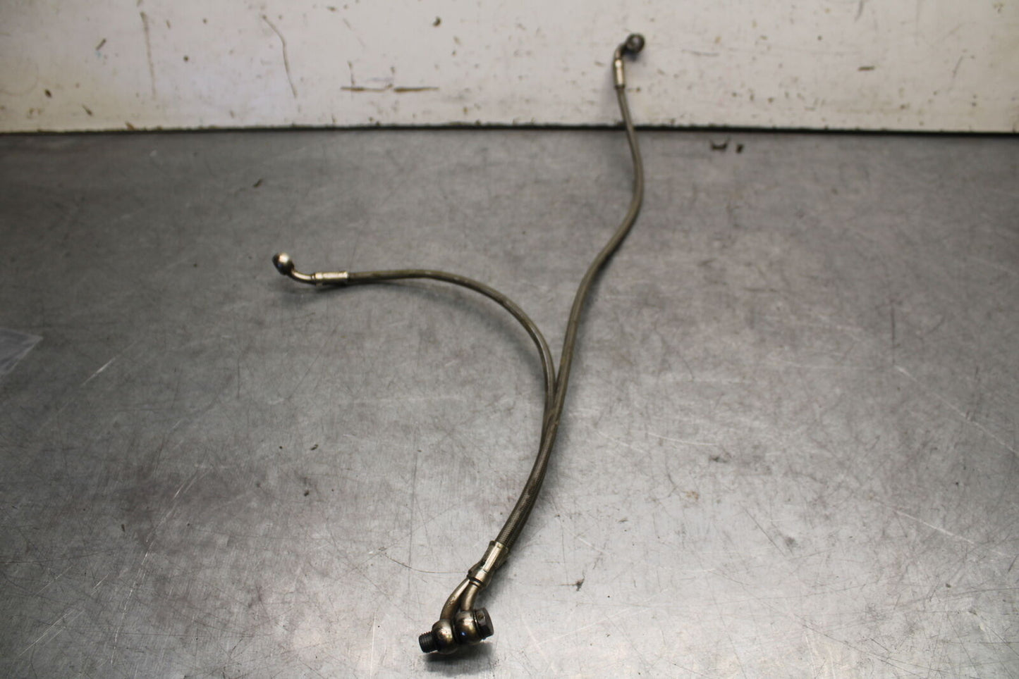 09-11 TRIUMPH DAYTONA 675 FRONT BRAKE CALIPER HOSES LINES BB652