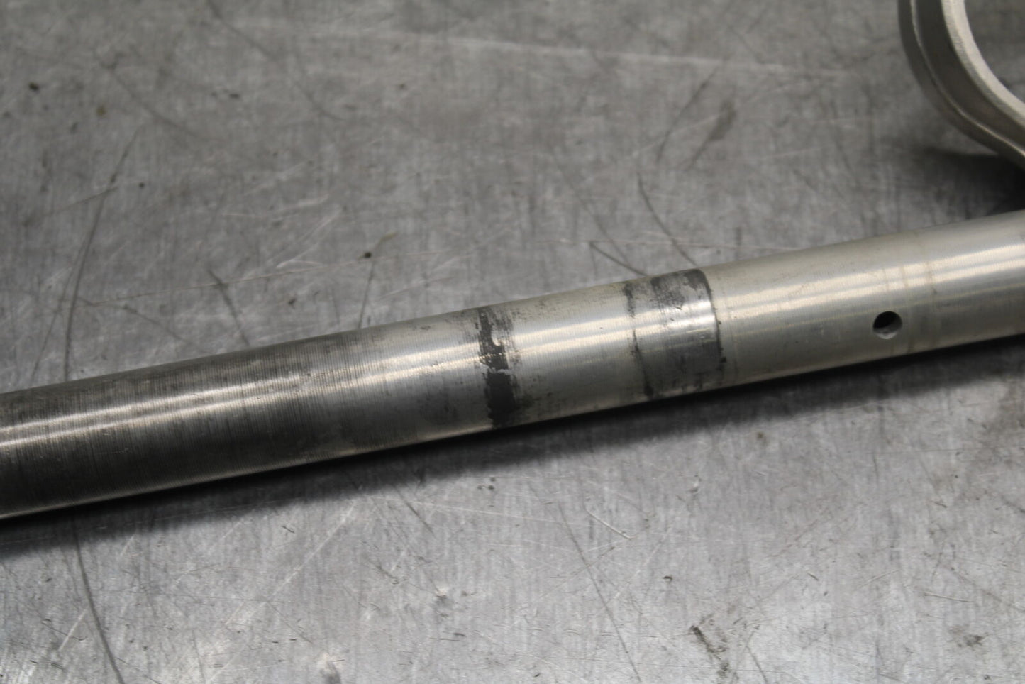 01-02 SUZUKI GSXR1000 RIGHT CLIP ON HANDLEBAR BB113