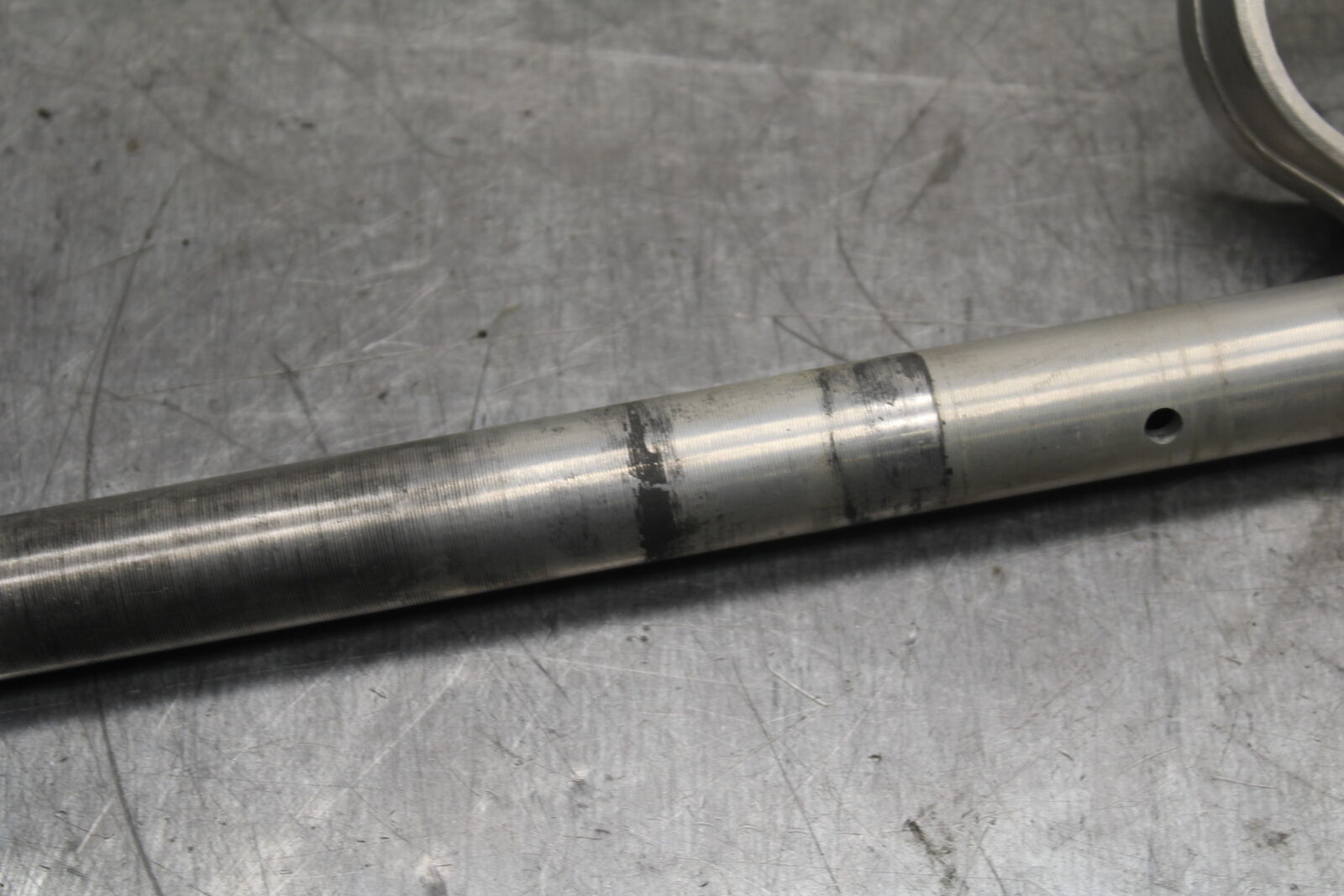 01-02 SUZUKI GSXR1000 RIGHT CLIP ON HANDLEBAR BB113