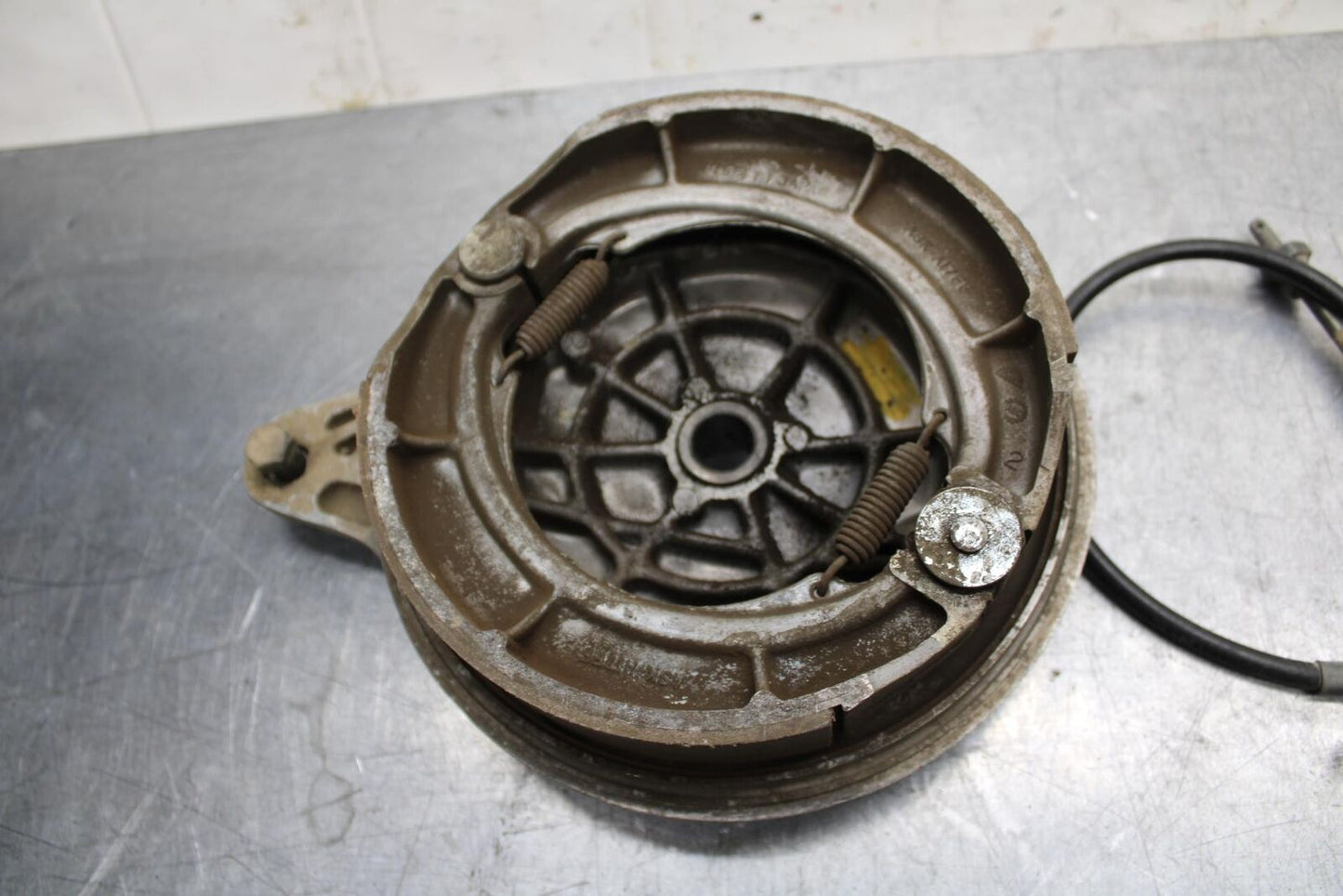 75 SUZUKI GT 550 REAR BRAKE HUB BB72