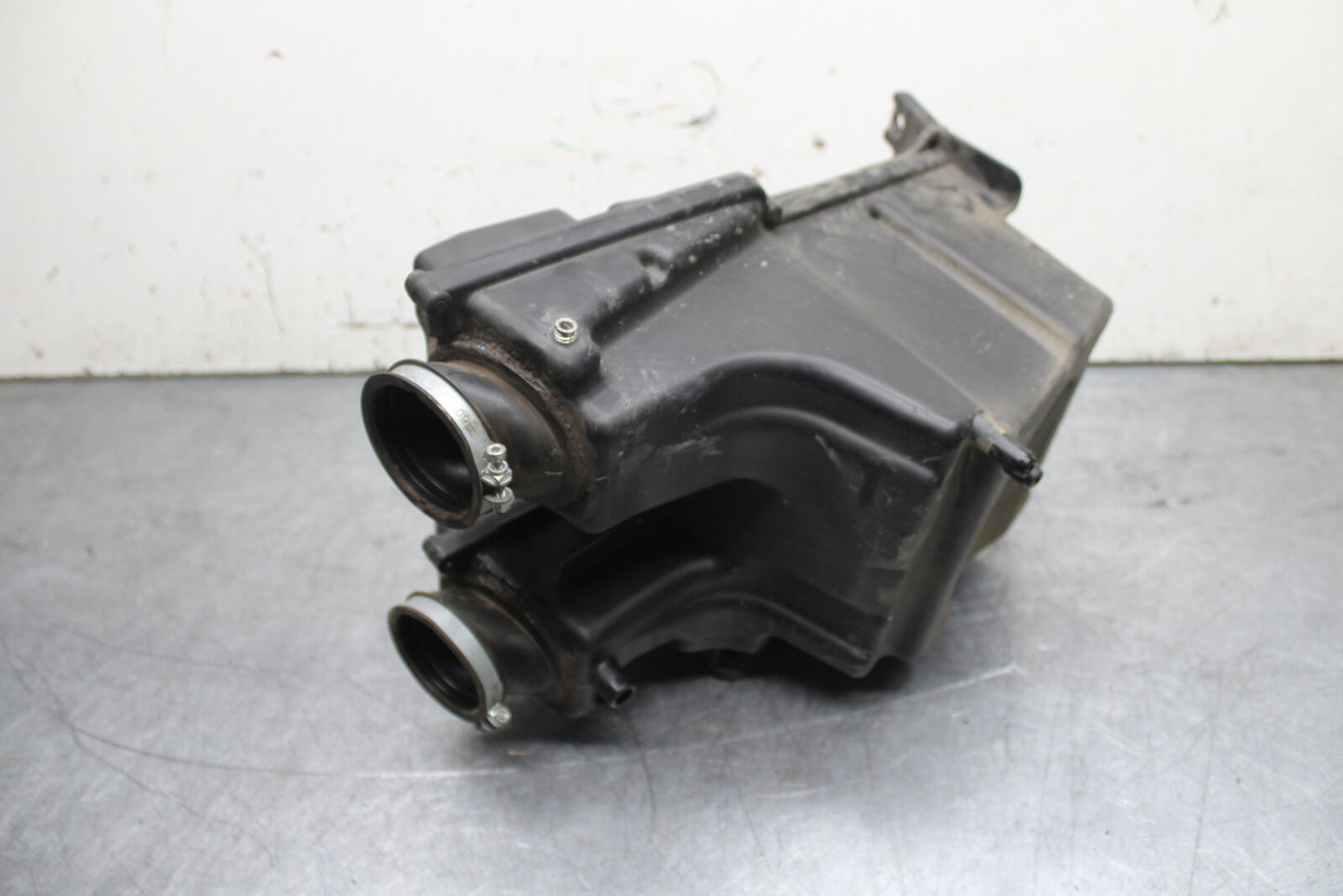 14-16 TRIUMPH AMERICA LT AIRBOX AIR INTAKE FILTER BOX BB720