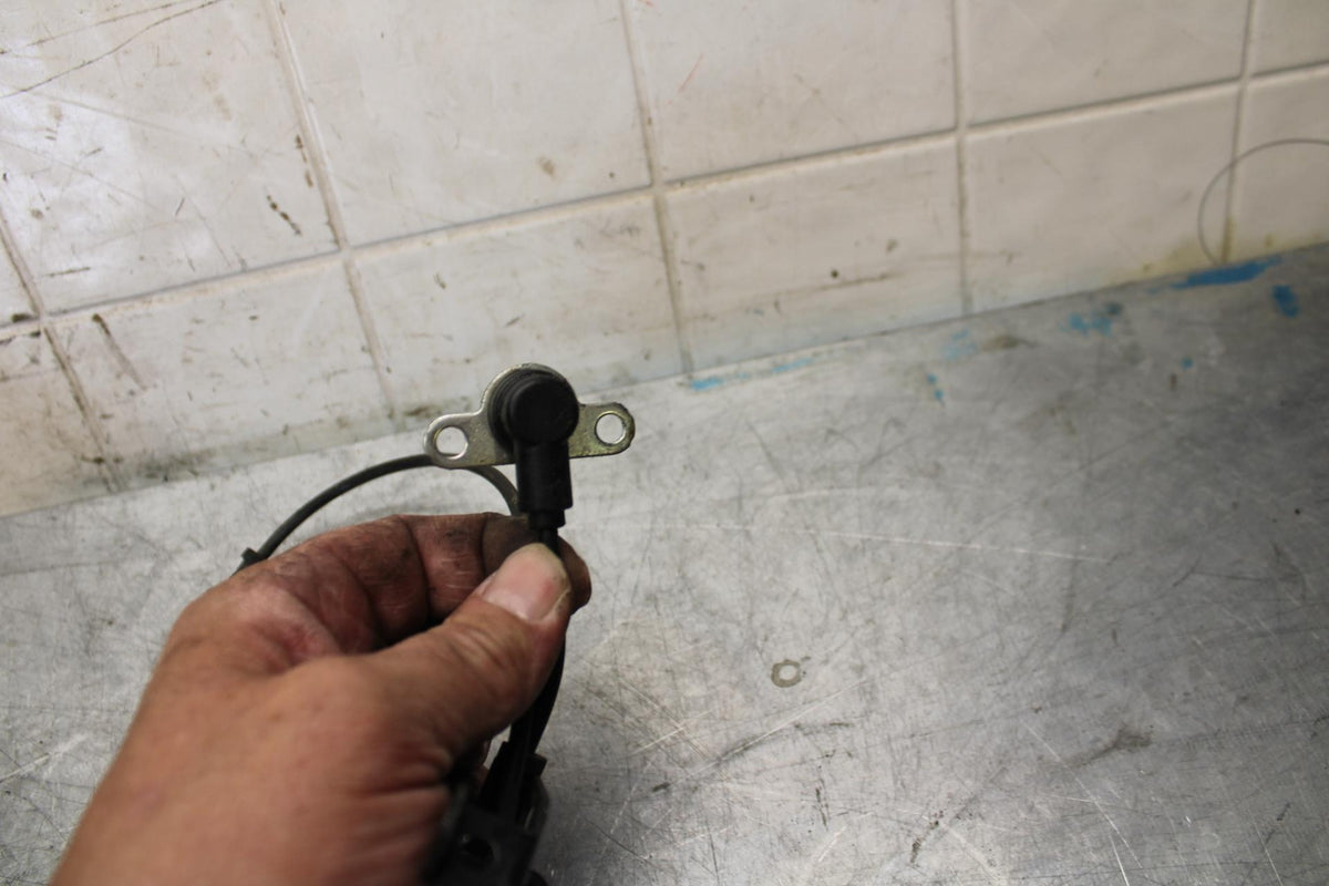 2016 Honda CBR1000RR FRONT ABS BRAKE SENSOR BB530
