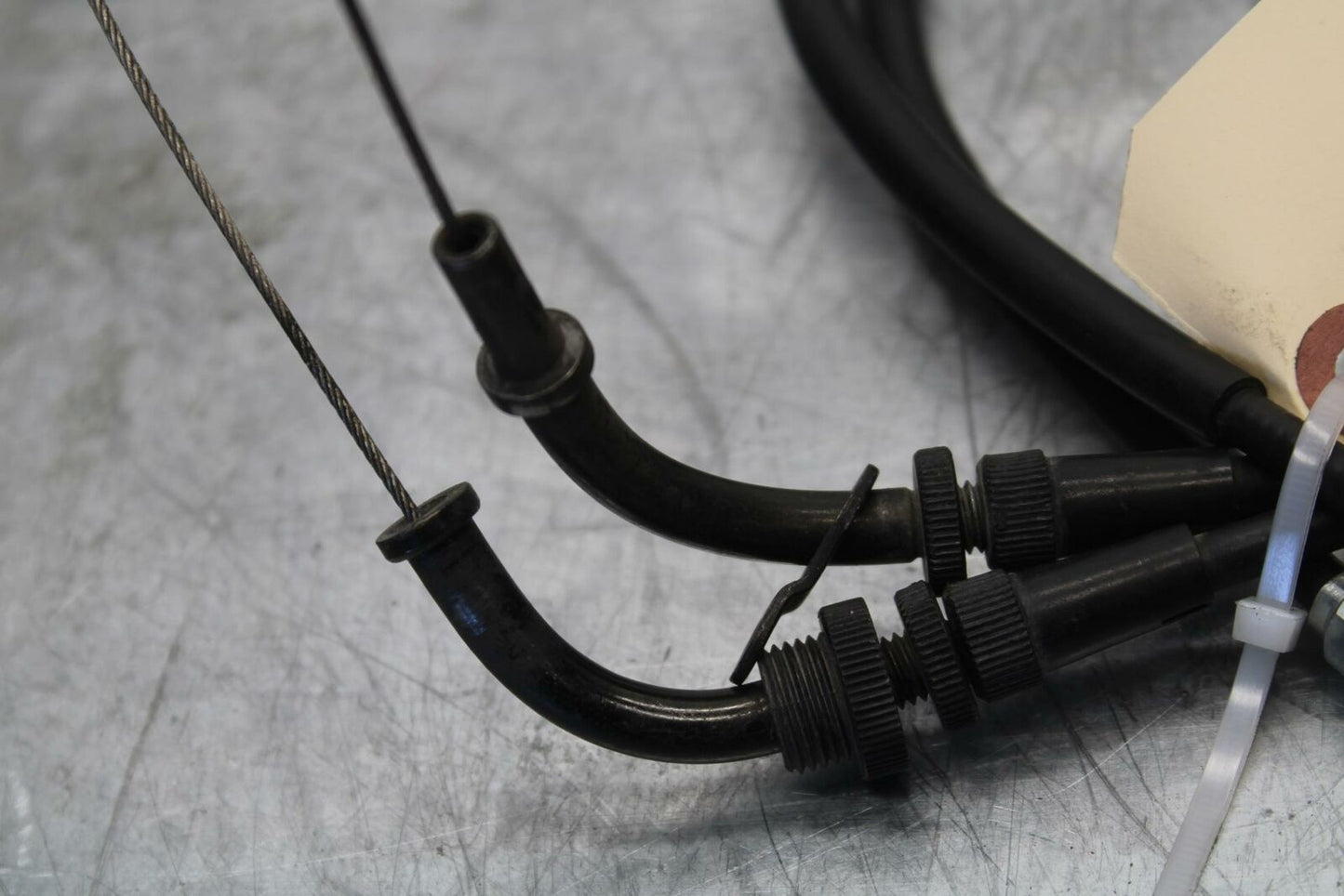 01-02 SUZUKI GSXR750 THROTTLE CABLES LINES BB28 B