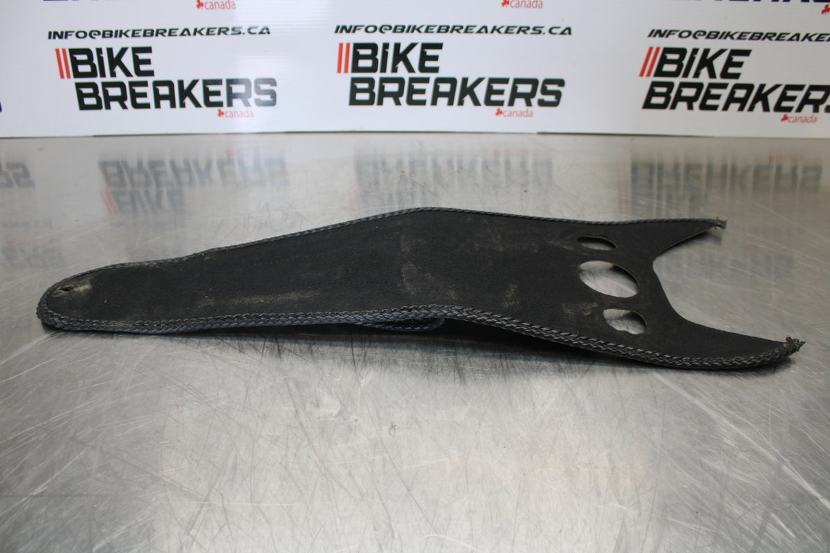09 YAMAHA ROYAL STAR XVZ1300TF VENTURE GAS TANK FUEL CELL BELT BB151