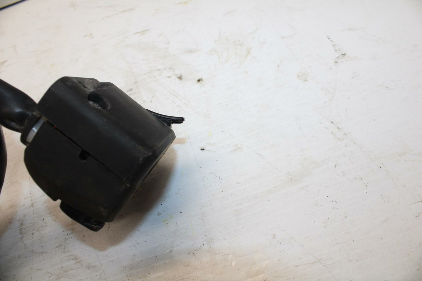 17-20 KAWASAKI NINJA 650 EX650 ABS LEFT CLIP ON HANDLE HORN SIGNALS SWITCH BB277