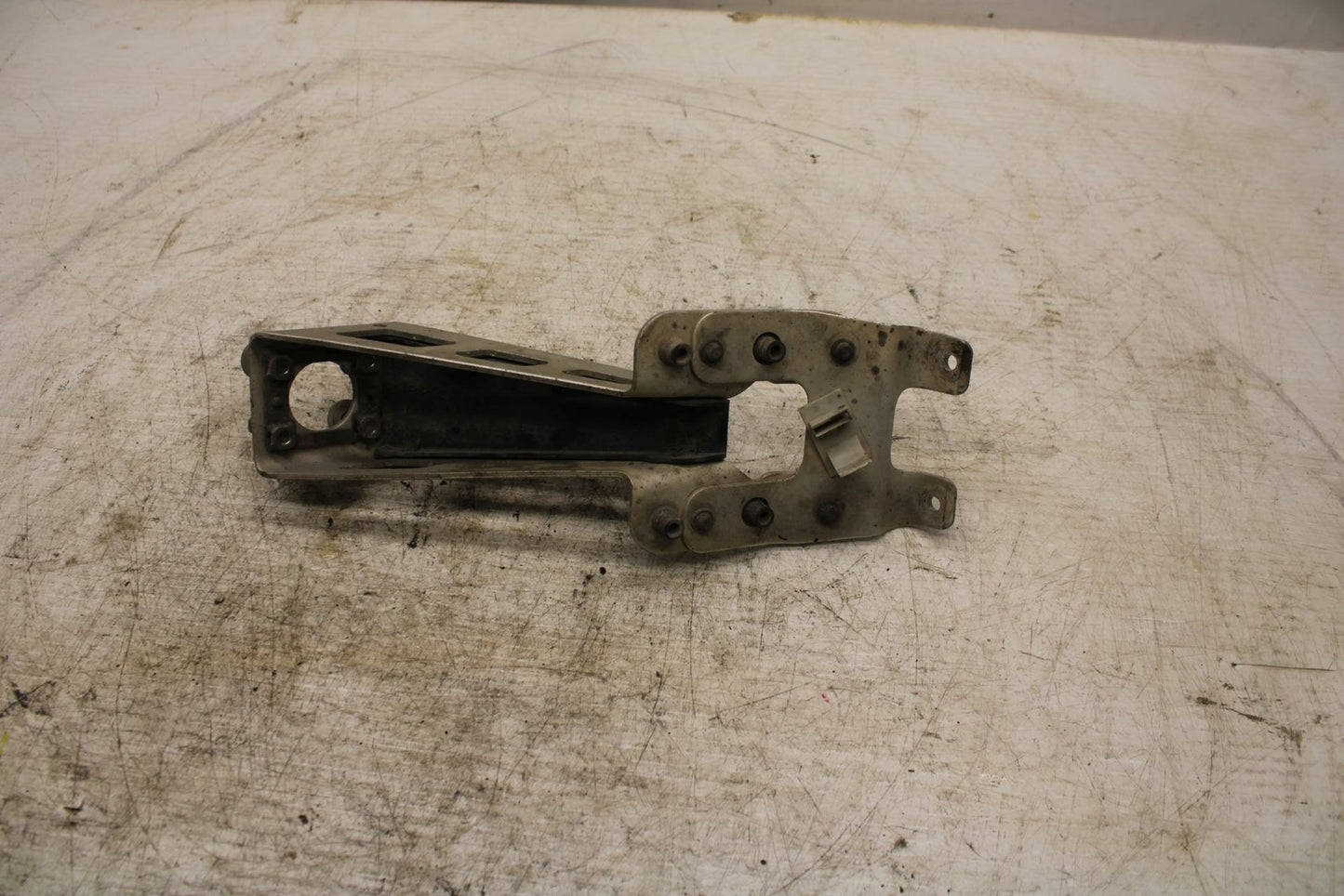 08-16 YAMAHA YZF R6 FENDER ELIMINATOR LICENSE PLATE BRACKET BB365