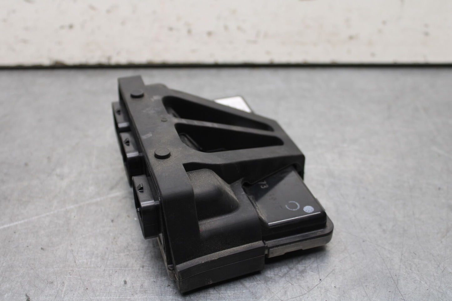 16 KAWASAKI NINJA ZX10R ECU COMPUTER CONTROLLER UNIT BLACK BOX ECM CDI BB650