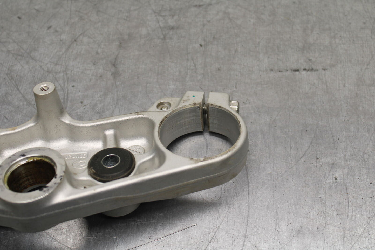 13-16 KTM 390 DUKE FORKS UPPER TRIPLE TREE CLAMP BB748