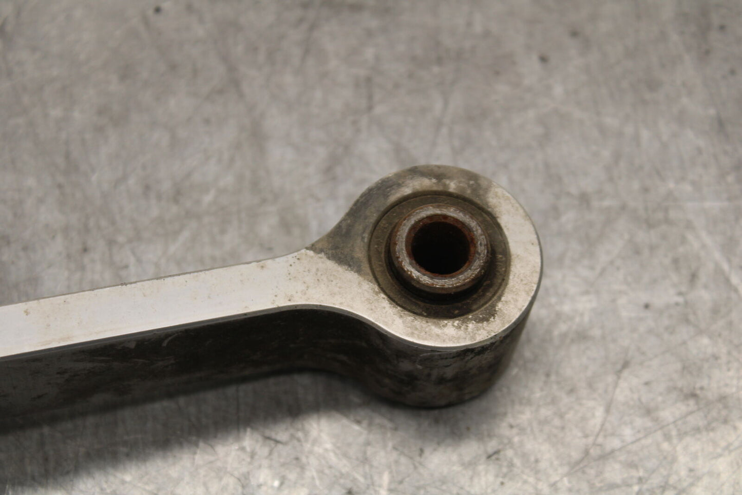 09-11 TRIUMPH DAYTONA 675 REAR DOGBONE SHOCK LINKAGE LINK BB652