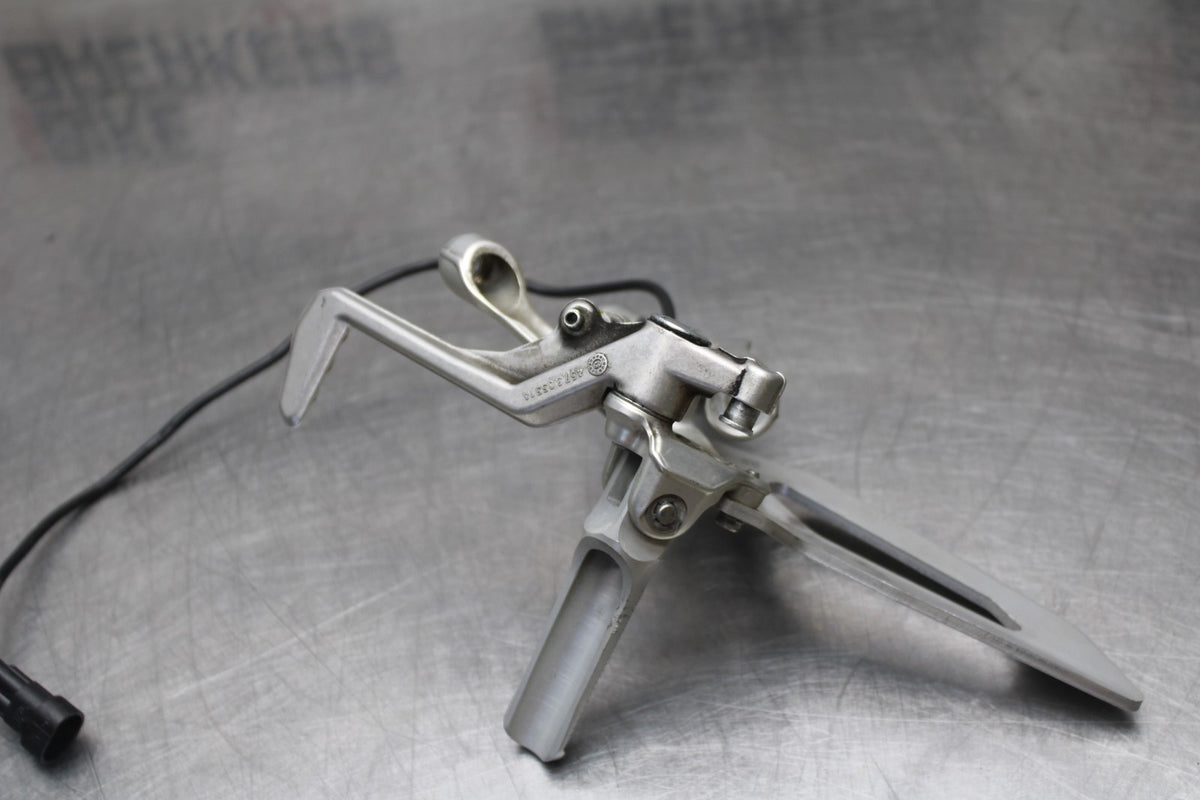 16 DUCATI 959 PANIGALE RIGHT REARSET REAR SET DRIVER FOOT PEG REST STOP BB912