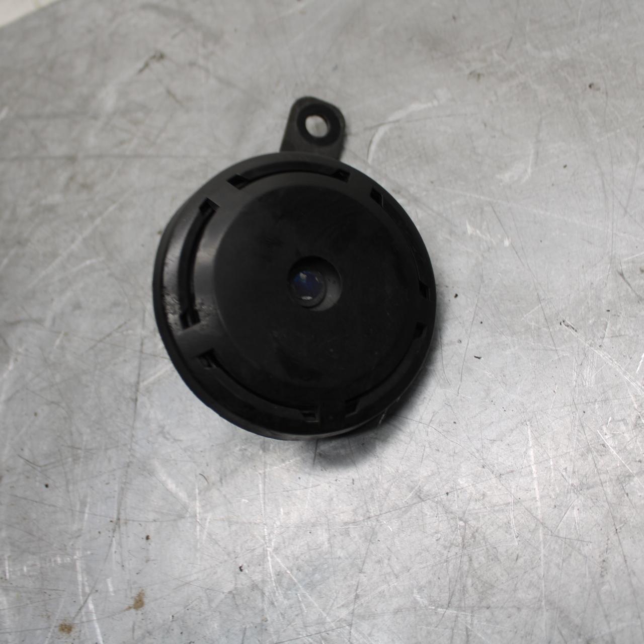 21 HUSQVARNA VITPILEN 401 HORN SIGNAL BB467