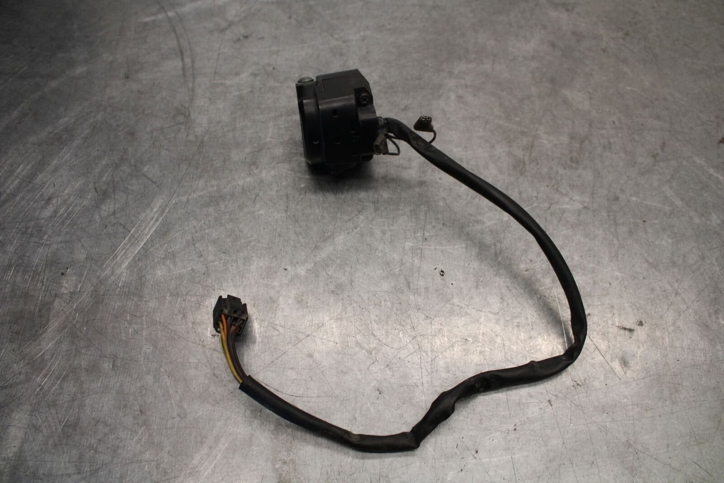 04-05 SUZUKI GSXR600 RIGHT CLIP ON HANDLE KILL OFF START SWITCH SWITCHES BB658