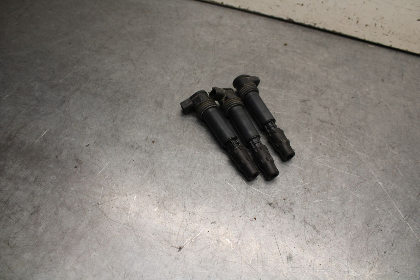 09-11 TRIUMPH DAYTONA 675 IGNITION COILS COIL SPARK PLUG CAPS BB652