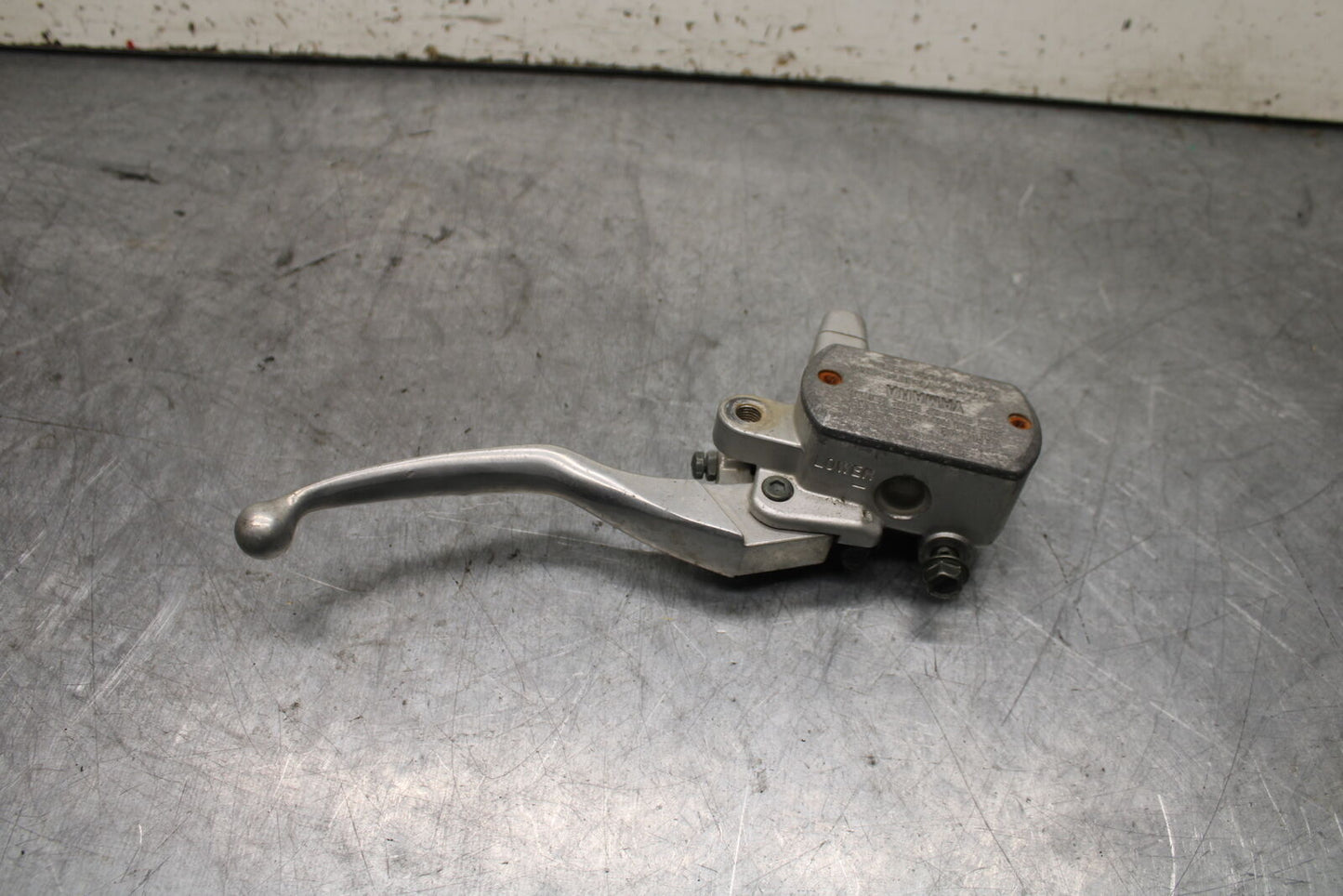 99-00 YAMAHA V STAR 1100 FRONT BRAKE MASTER CYLINDER BB711