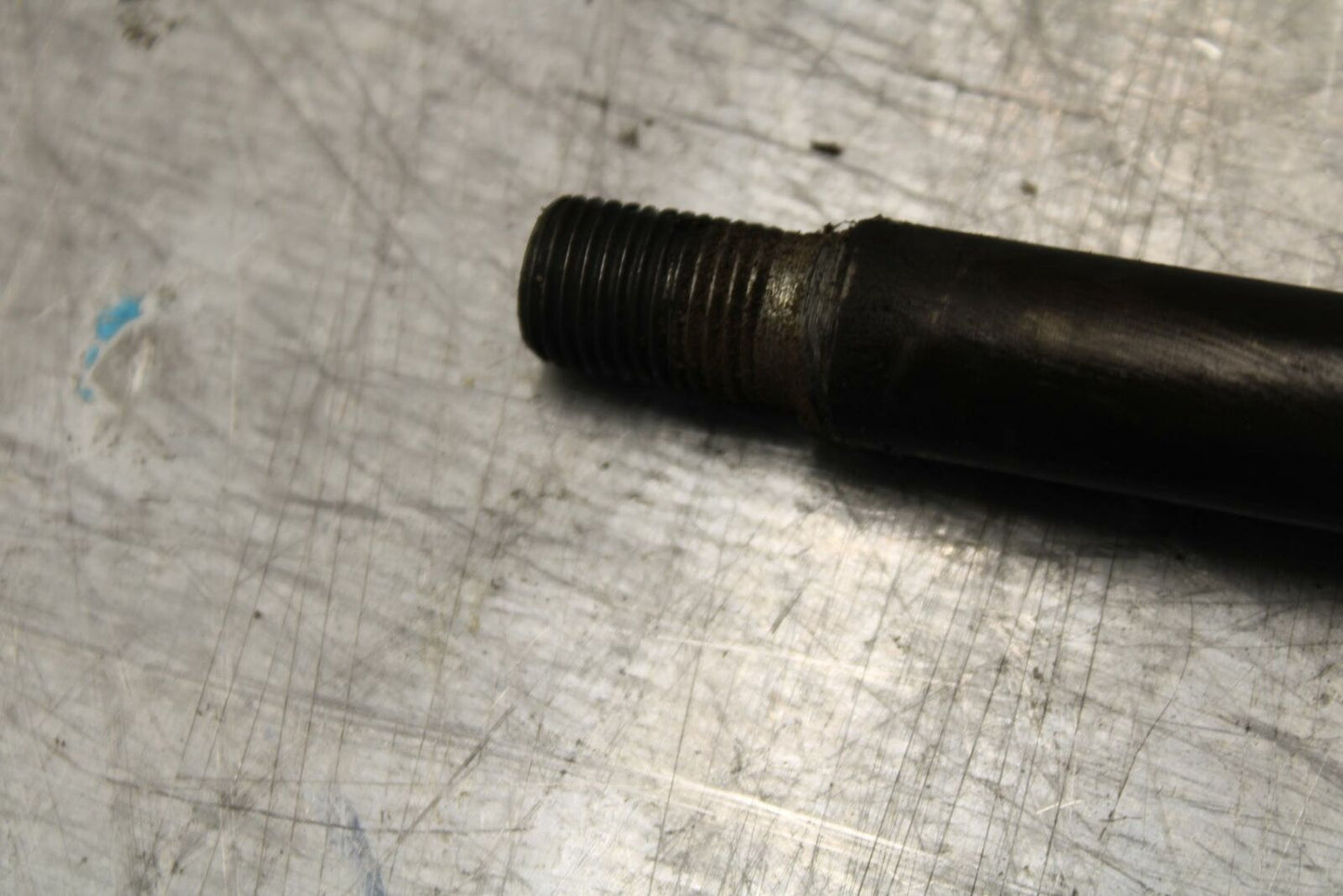 87-03 SUZUKI INTRUDER 1400 VS1400GLP FRONT WHEEL RIM AXLE PIVOT BOLT BB412