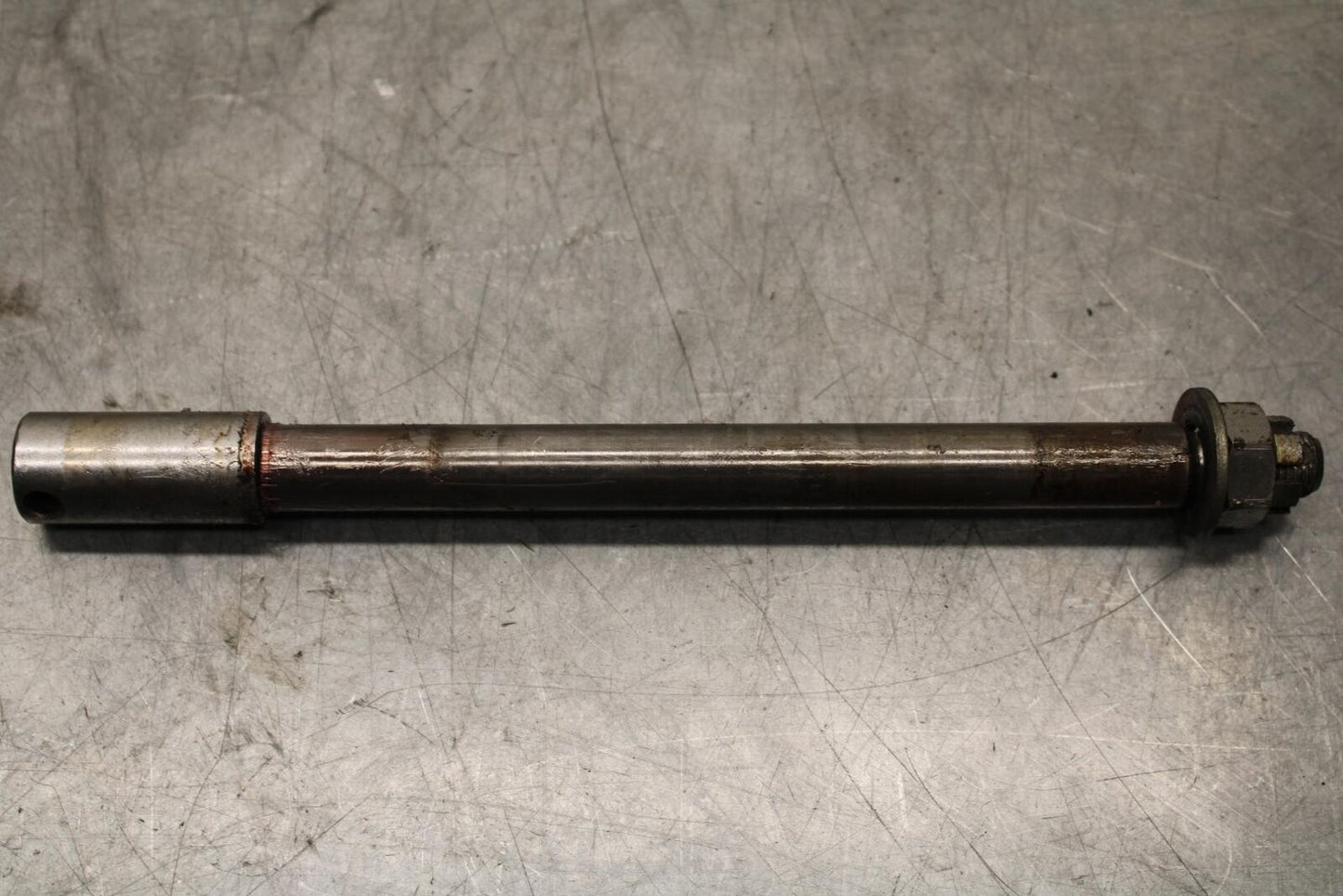 1977 Yamaha XS750 FRONT WHEEL RIM AXLE PIVOT BOLT 341-25181-01-00 BB554
