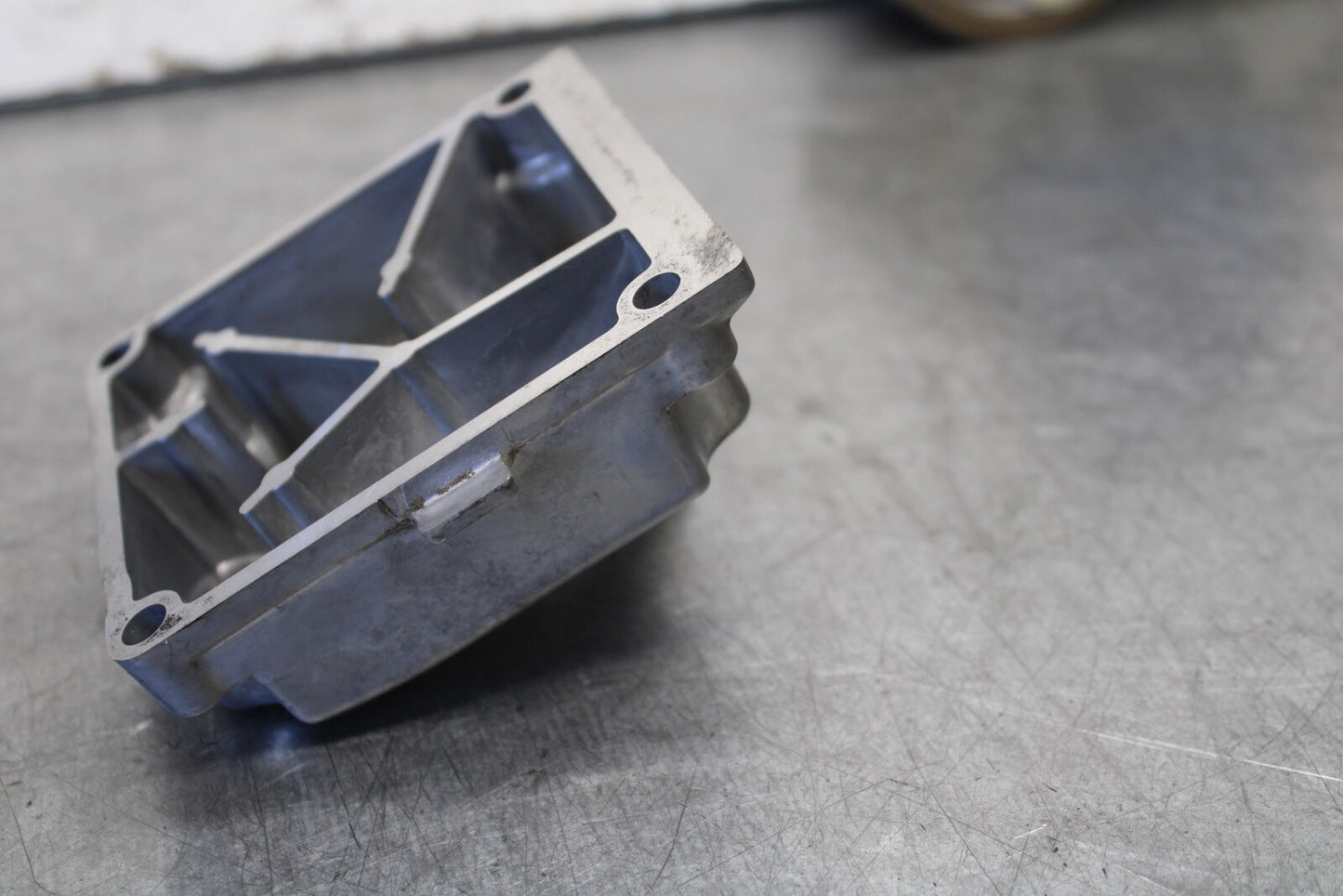 08-09 YAMAHA YZF R6S ENGINE MOTOR CRANKCASE COVER BB690