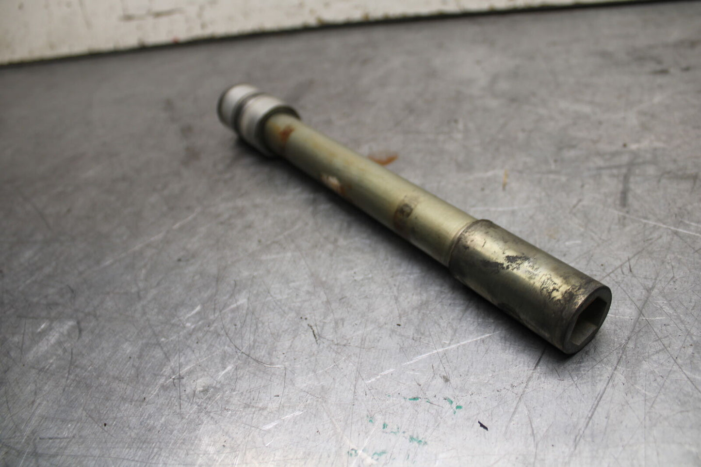 14-16 TRIUMPH AMERICA LT FRONT WHEEL RIM AXLE PIVOT BOLT BB720