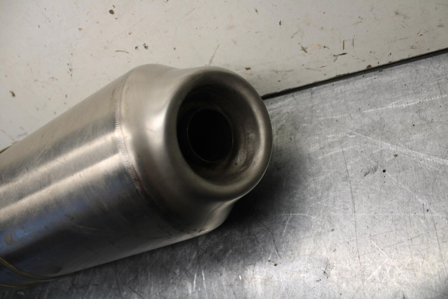 16-18 KTM 690 DUKE EXHAUST PIPE MUFFLER SLIP ON CAN SILENCER BB631