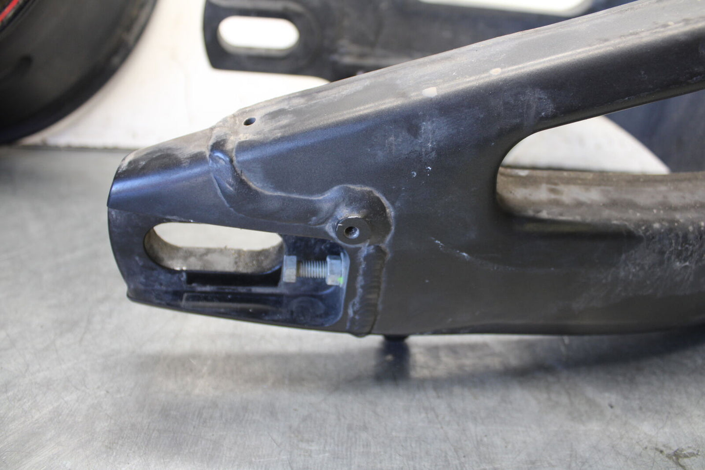 07-08 YAMAHA YZF R1 REAR SWINGARM BACK SUSPENSION SWING ARM BB675