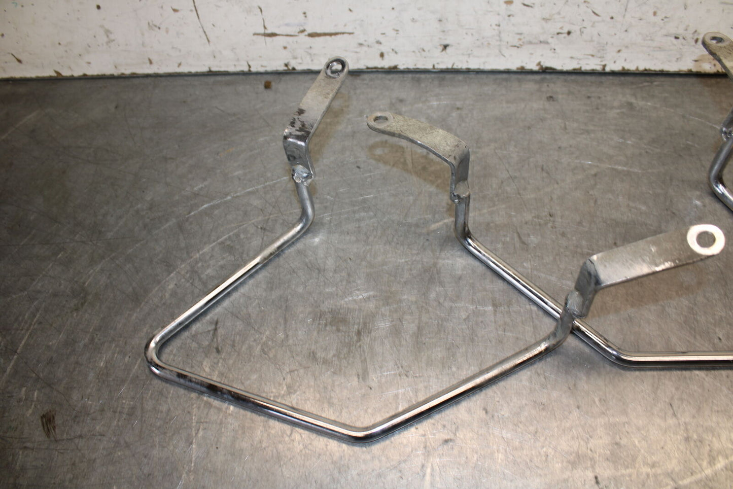 87-03 SUZUKI INTRUDER 1400 VS1400GLP PASSENGER SEAT GRAB BAR HANDLE SET BB702